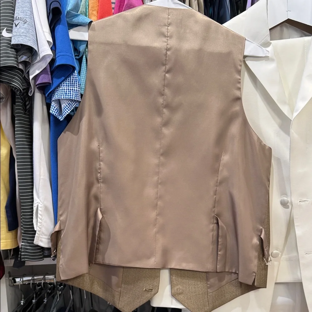 Classic Ivory Men's Suit Jacket